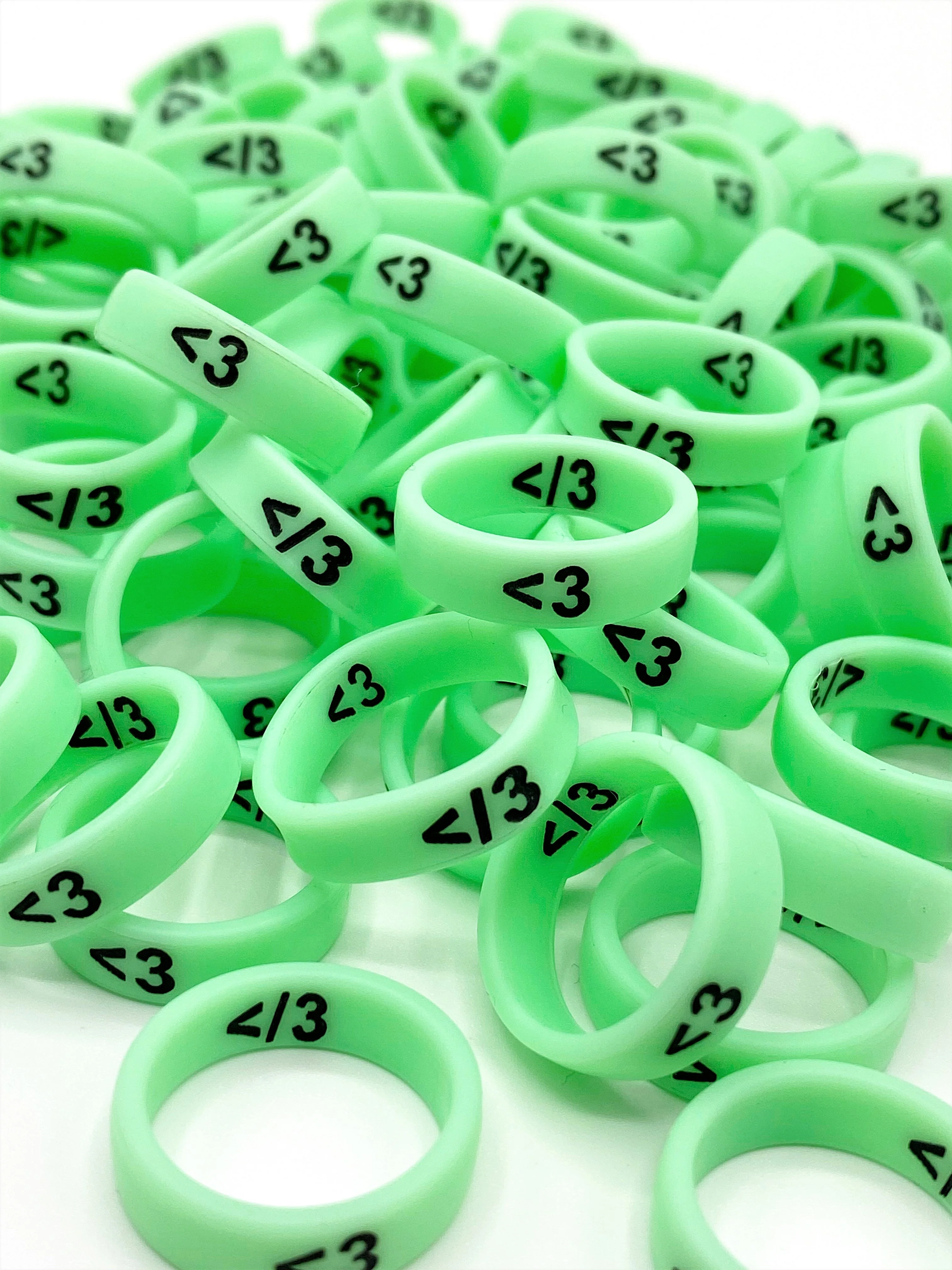 Flip Reversible heart / broken heart Ring - Image 3