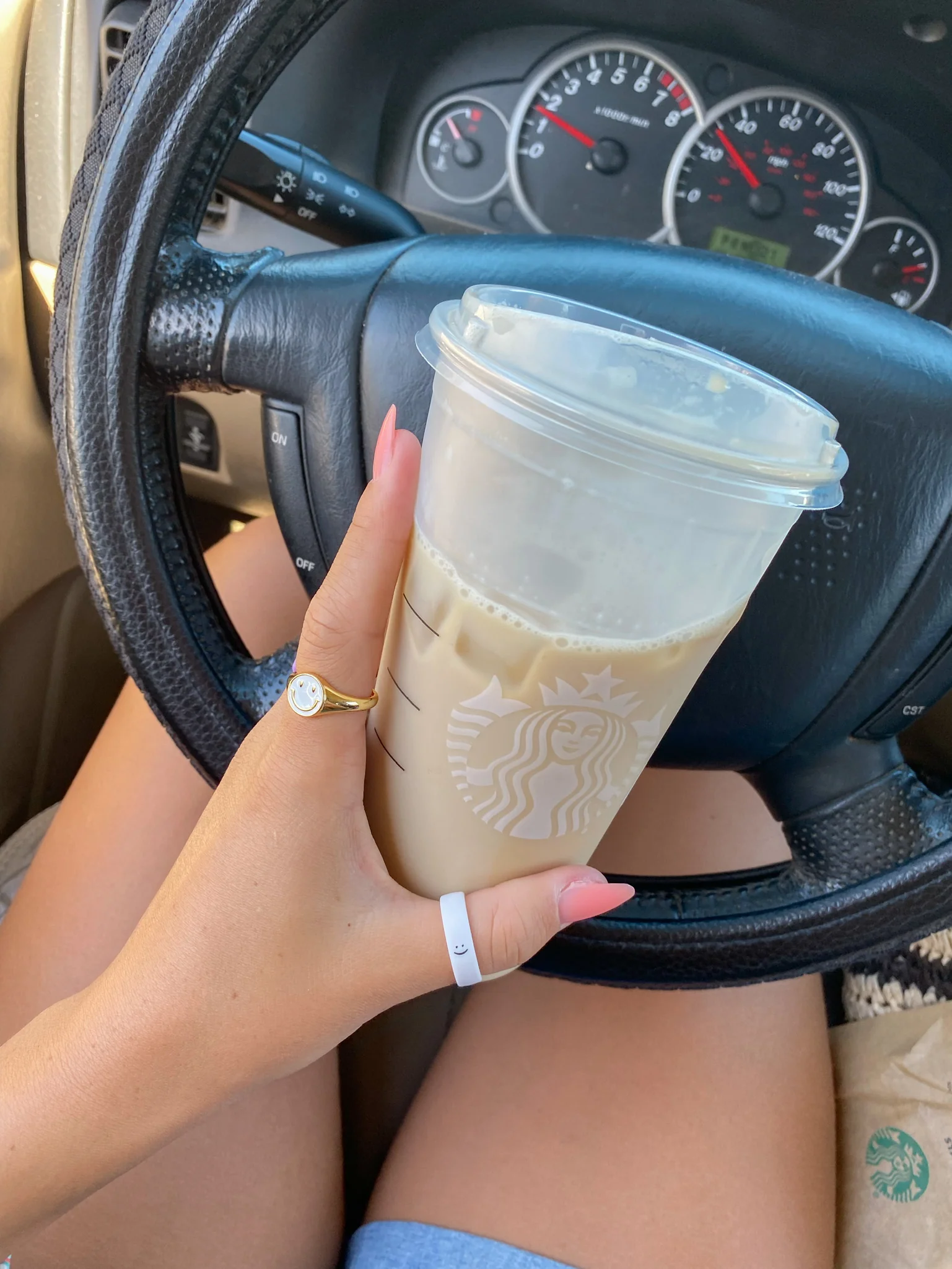 Flip Reversible smile / frown ring white - Image 5