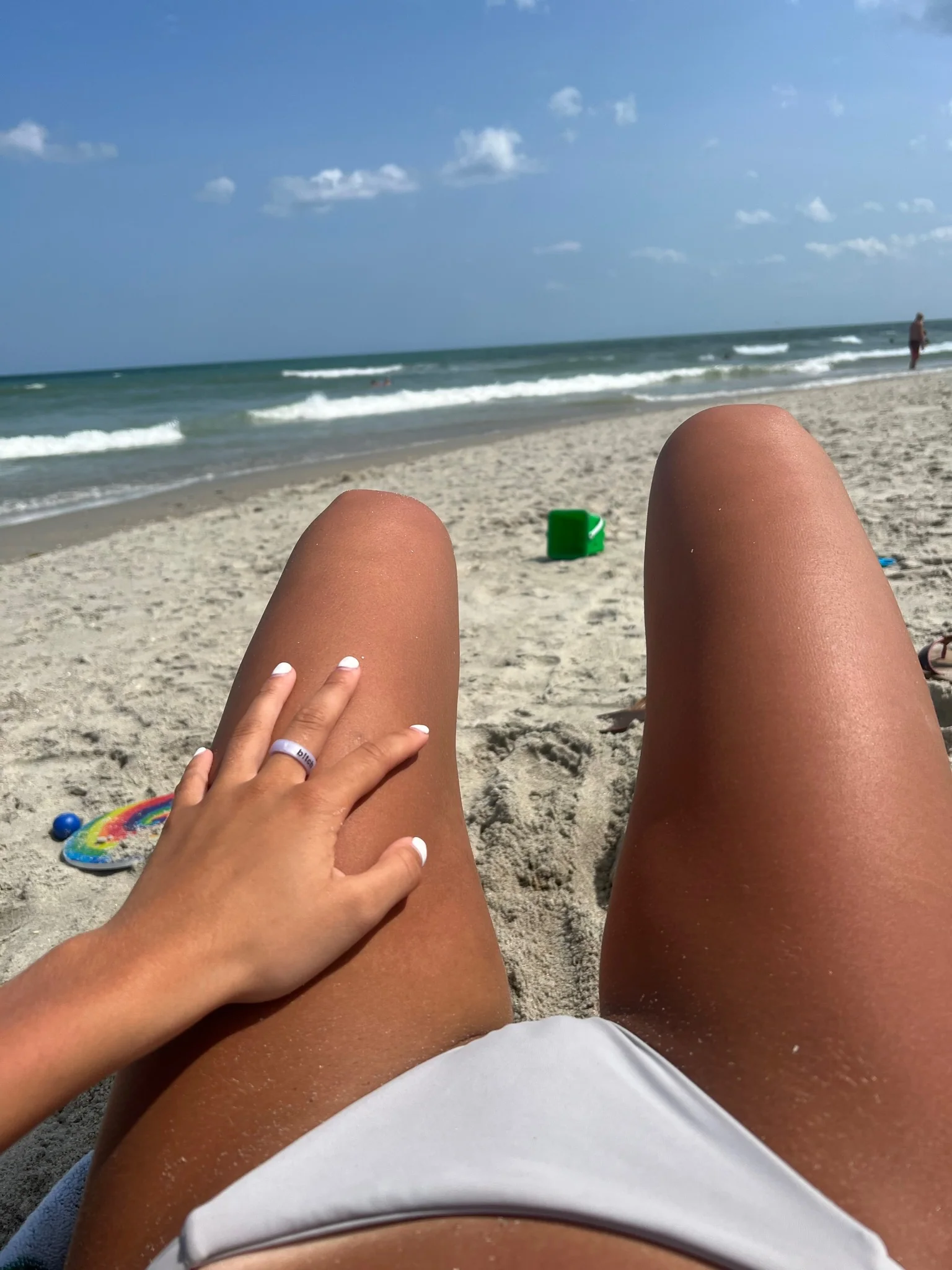 Flip Reversible b!tch / legend ring - Image 15