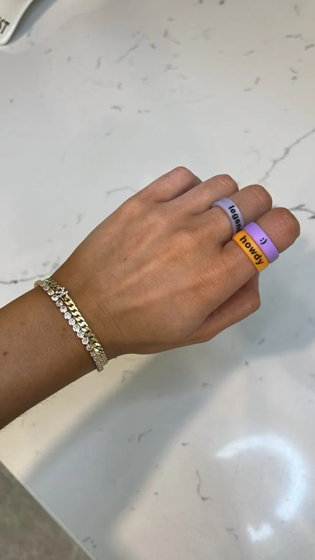 Flip Reversible b!tch / legend ring - Image 30