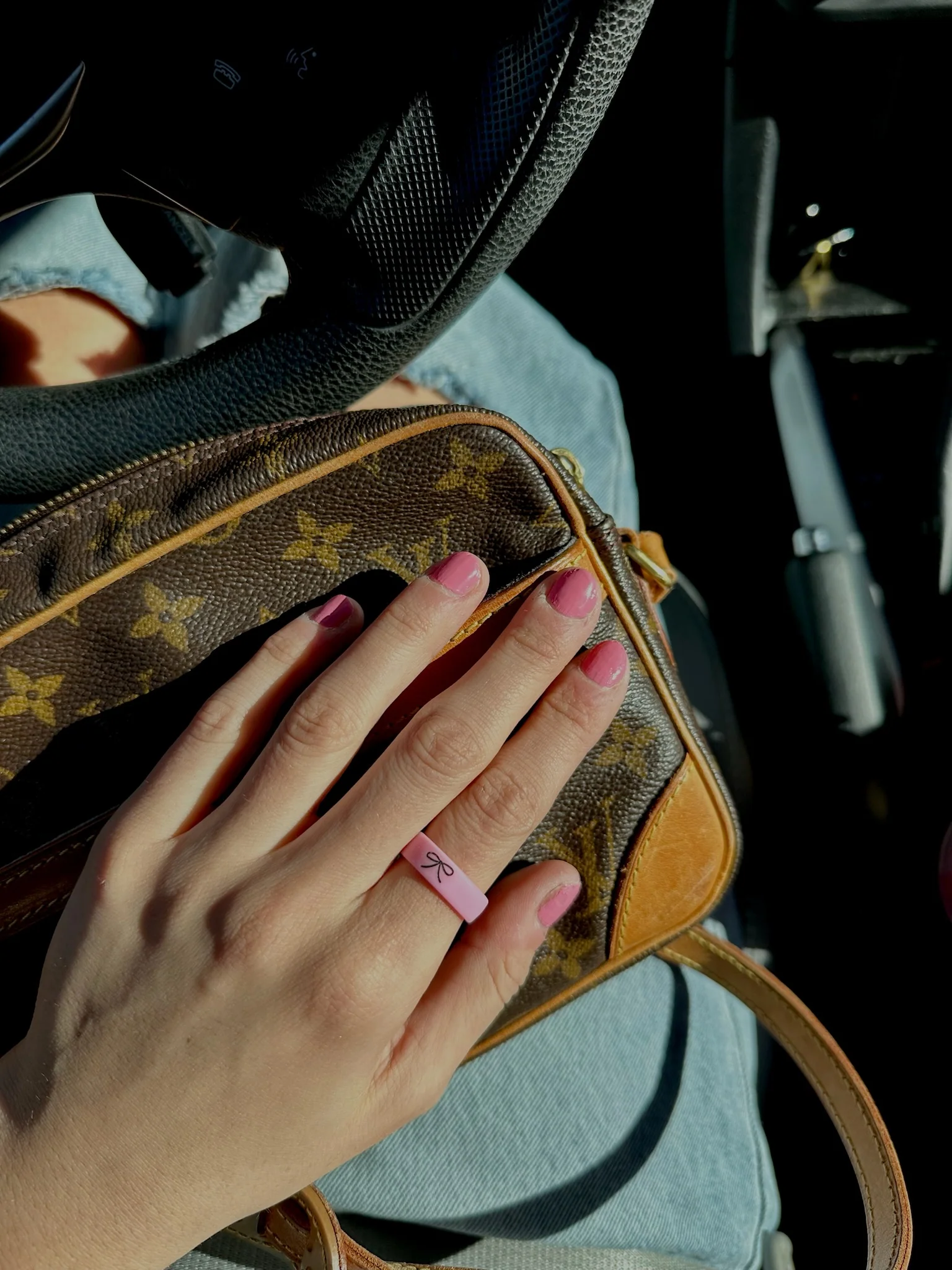 Flip Reversible bow / j'adore ring - Image 8