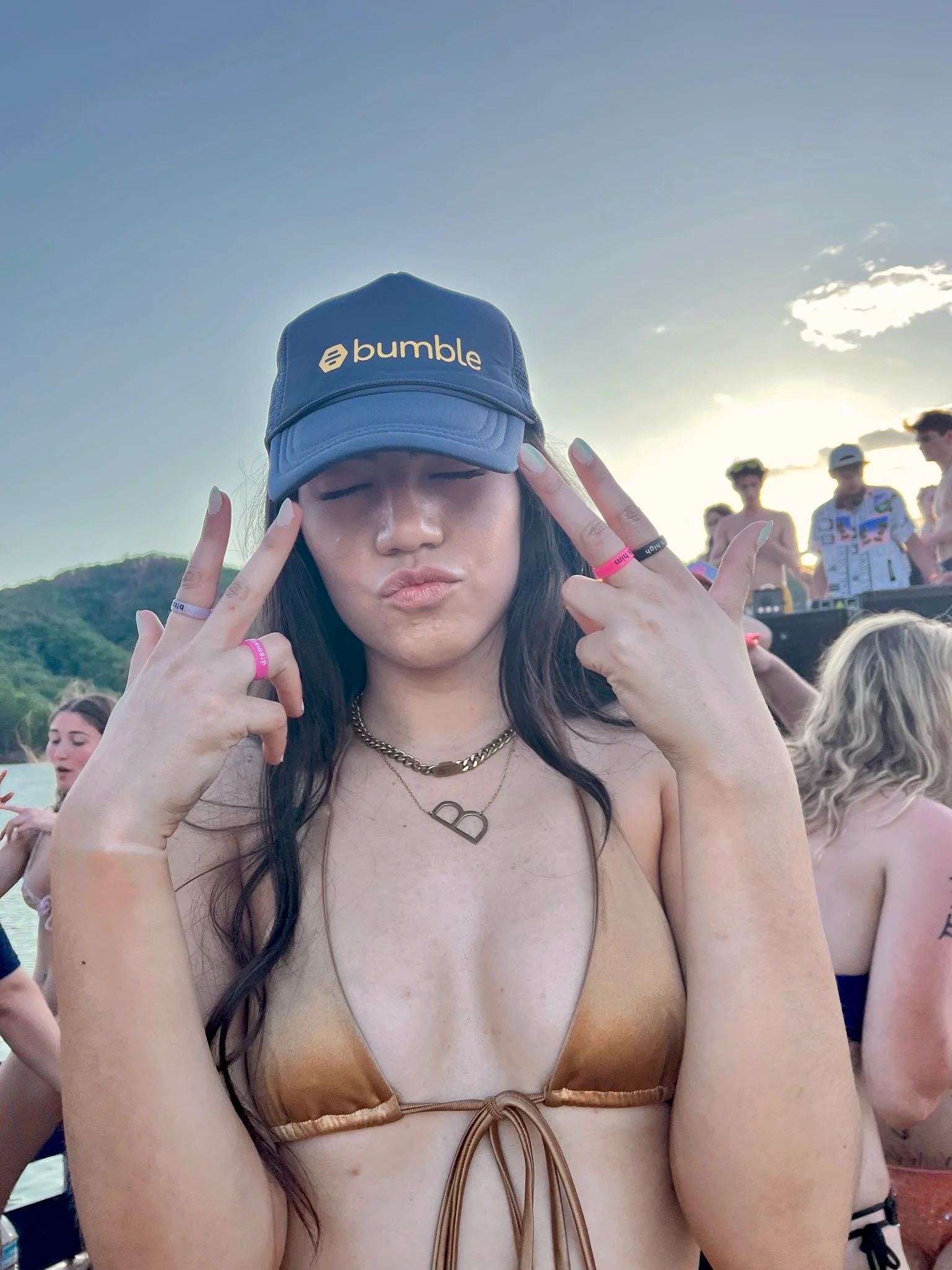 Flip Reversible dramatic / princess ring - Image 13