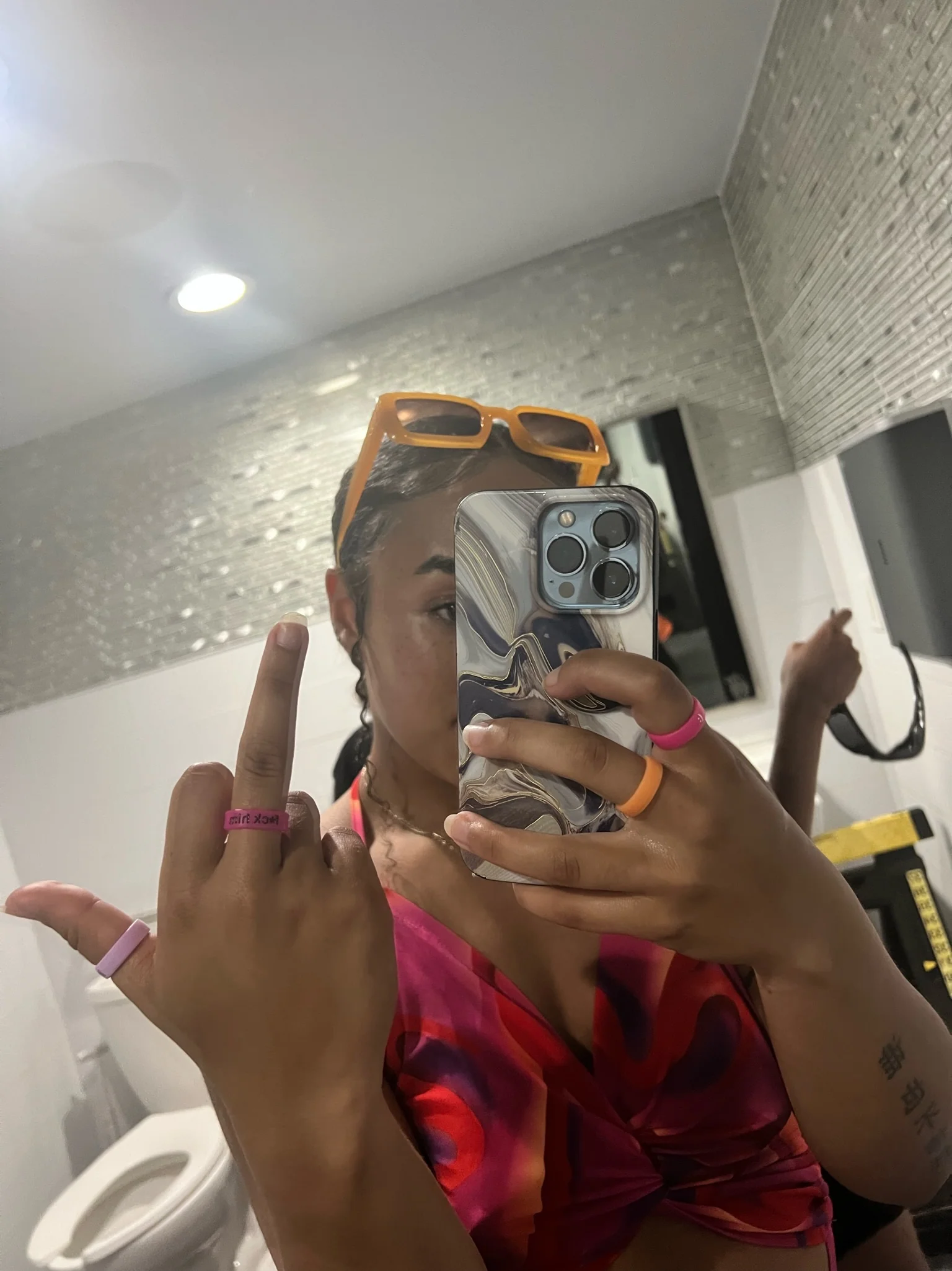 Flip Reversible dump him / f*ck him ring Ring - Image 21