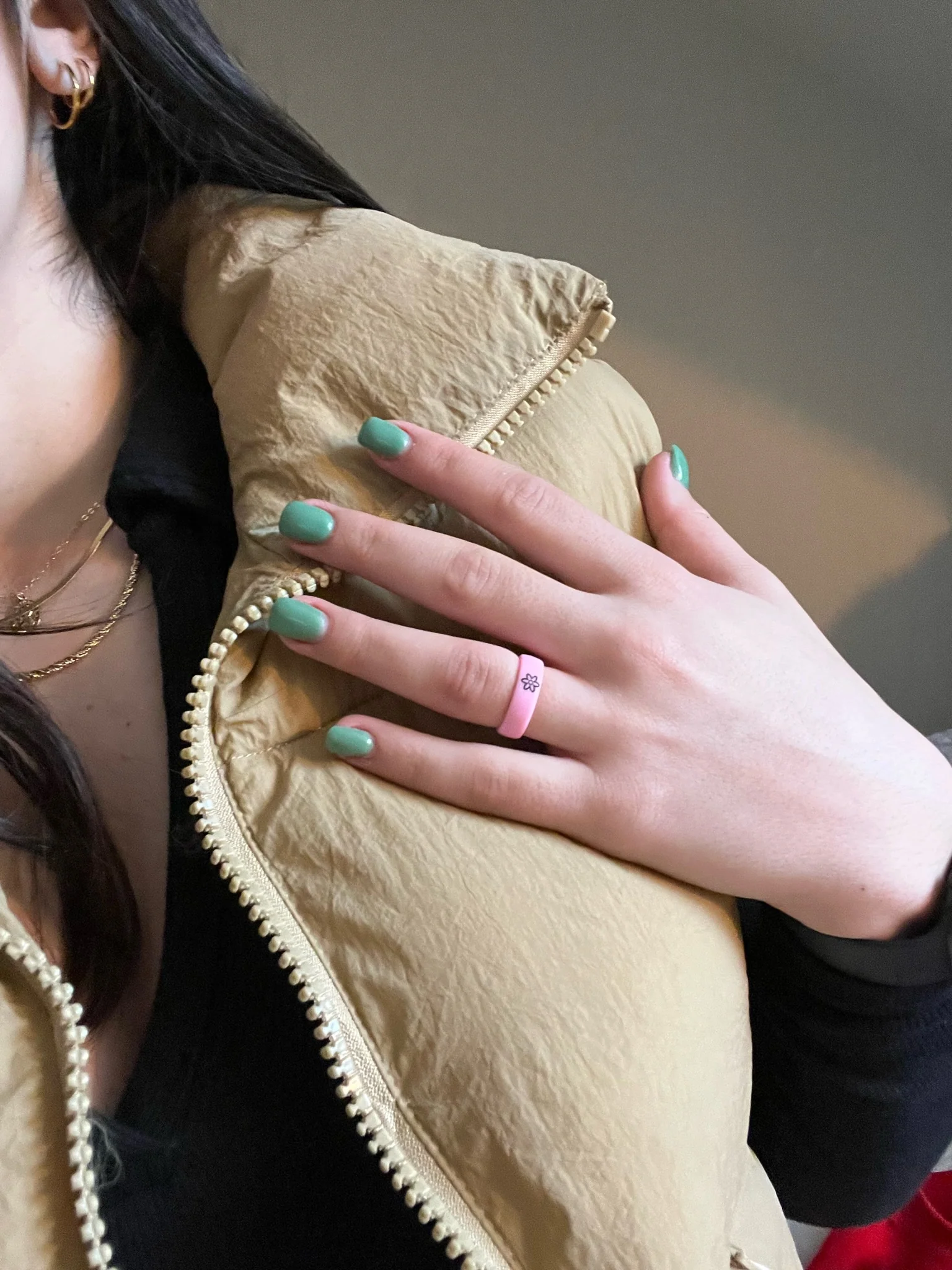 Reversible Flip Flower Power Pink Ring - Image 7