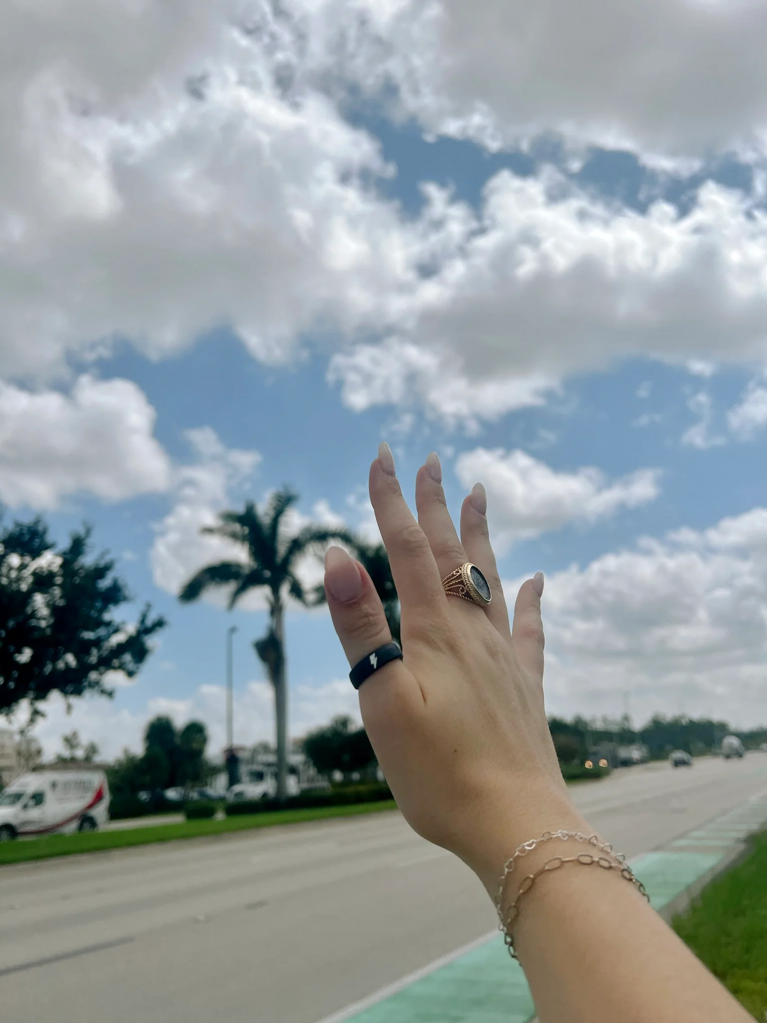 Flip Reversible lightning bolt / cloud ring - Image 44