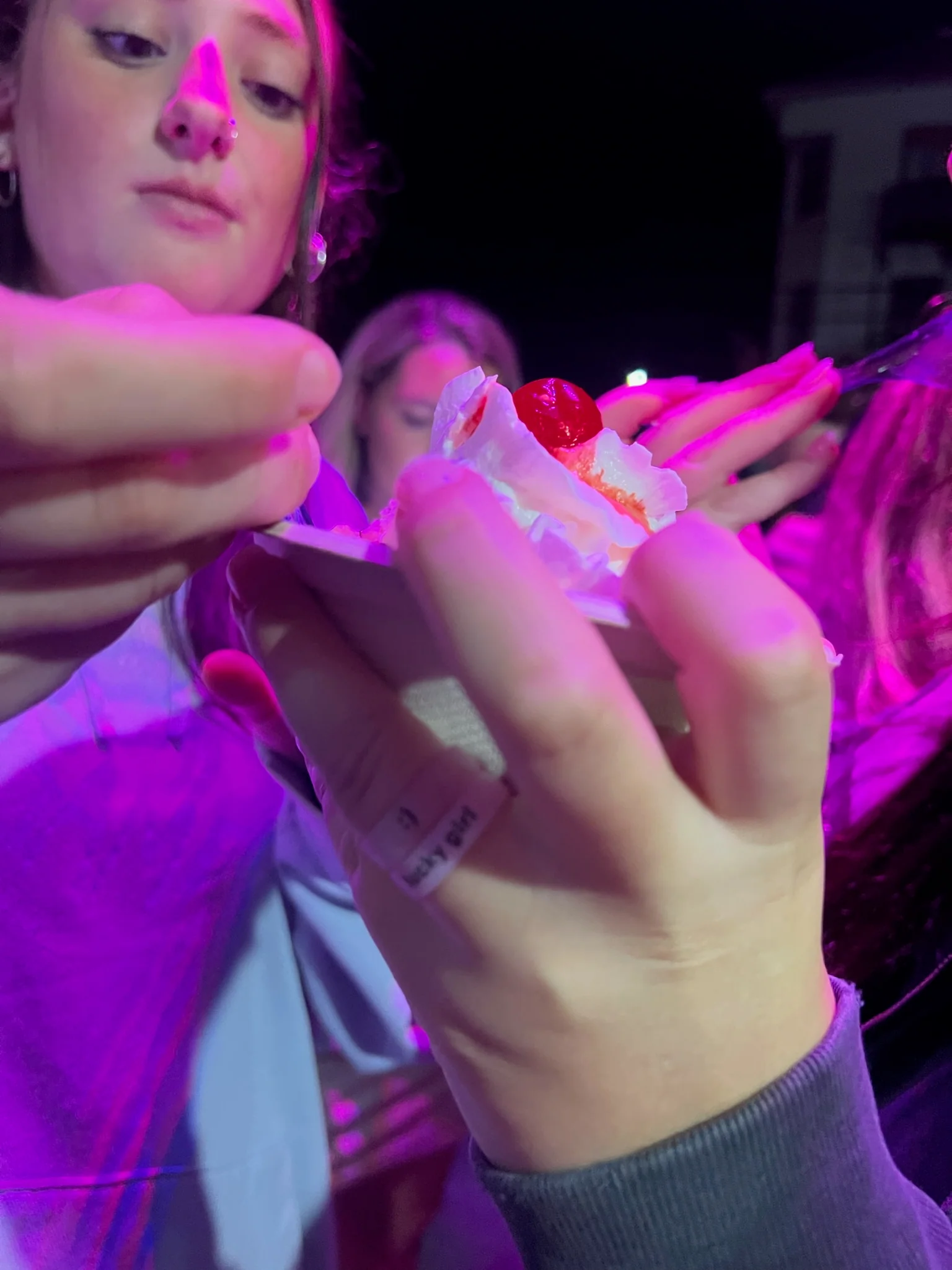 Flip Reversible lucky girl / lucky life ring - Image 10