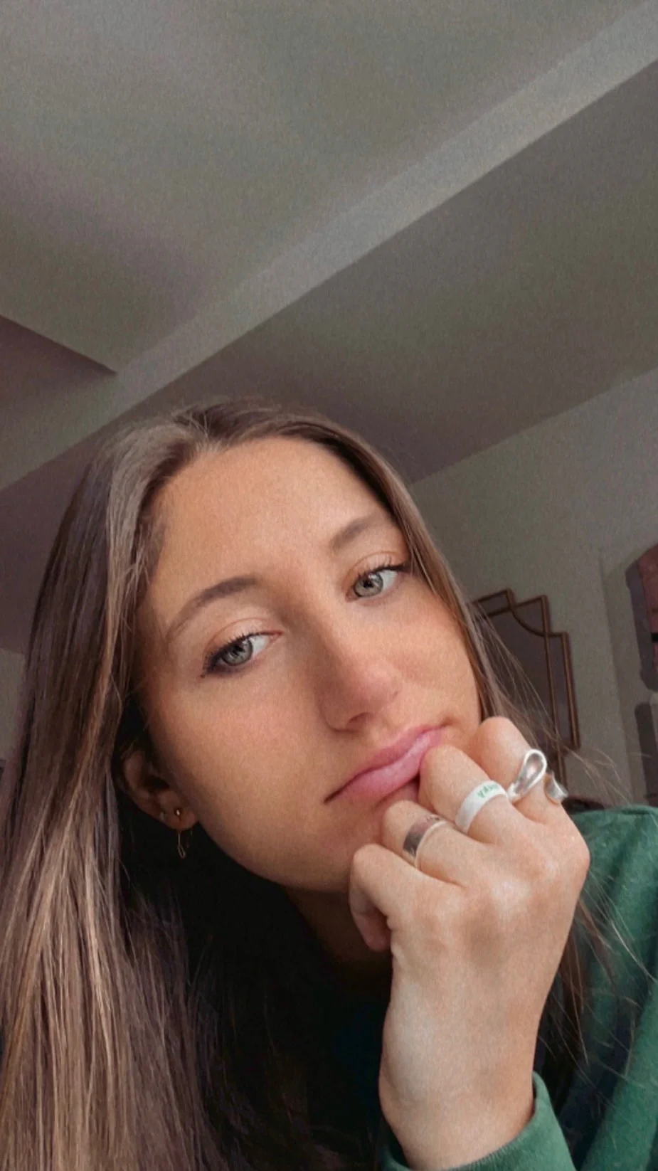 Flip Reversible lucky / kiss me ring white Ring - Image 9