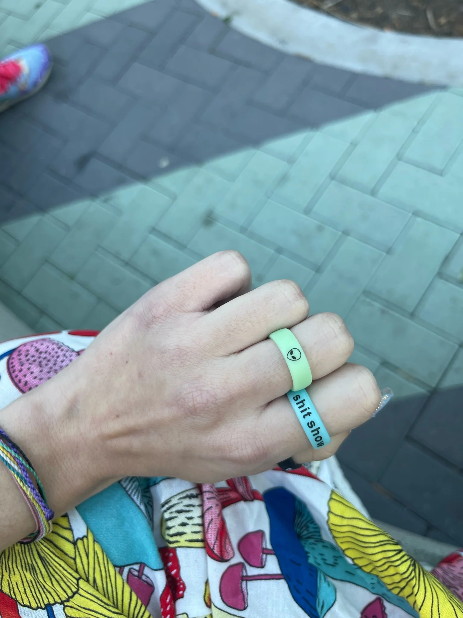 Flip Reversible Shit Show / Perfect Ring - Image 9