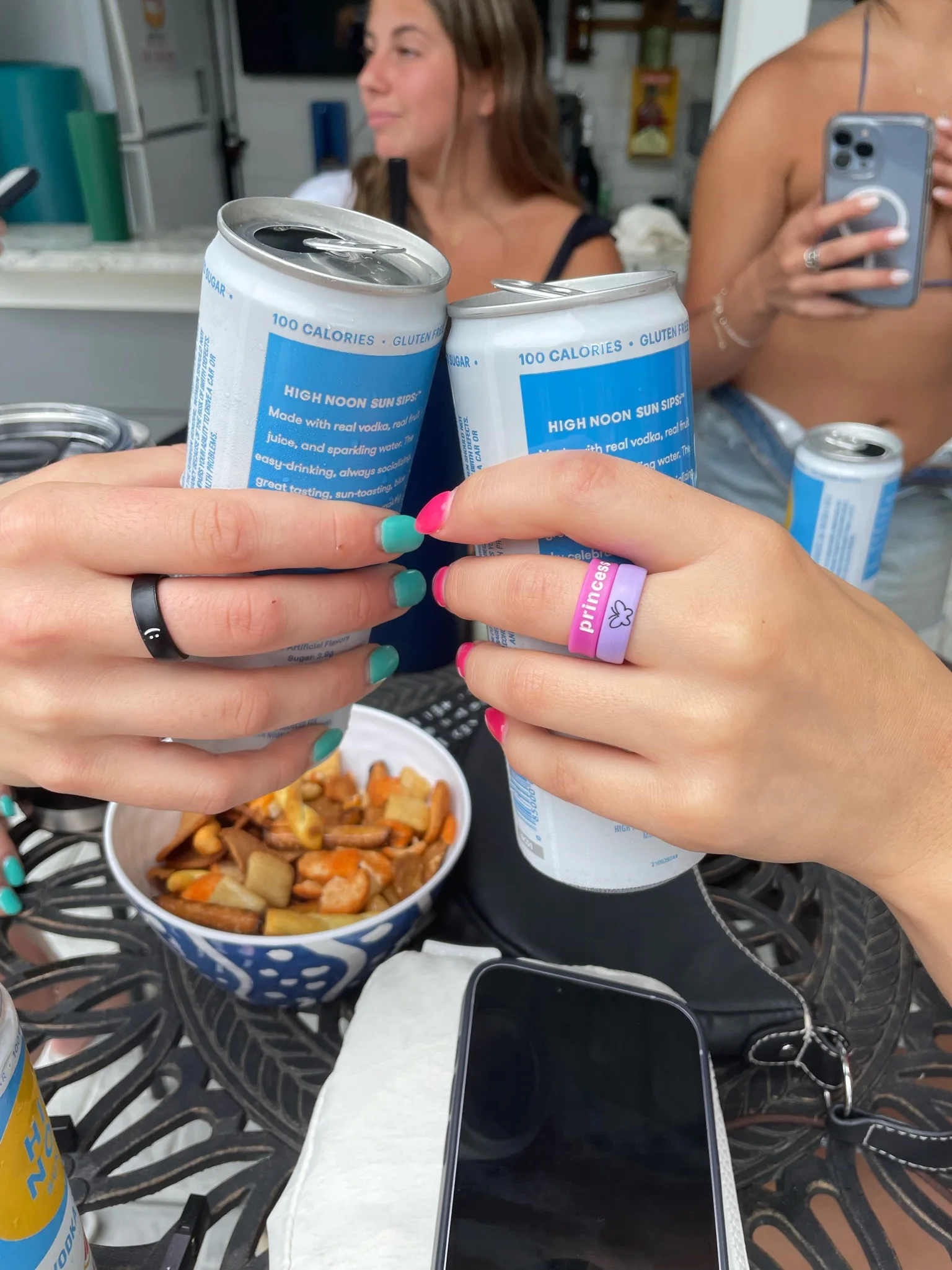 Flip Reversible smile / frown ring black - Image 9