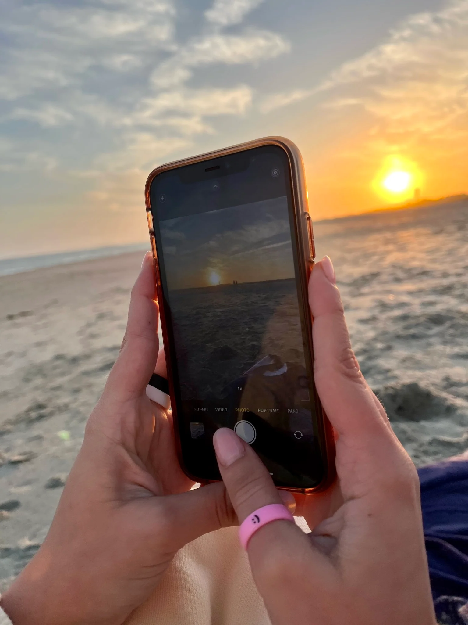 Flip Reversible smile / frown ring bubble gum - Image 13