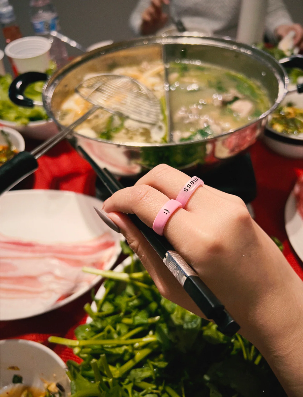 Flip Reversible smile / frown ring bubble gum - Image 16