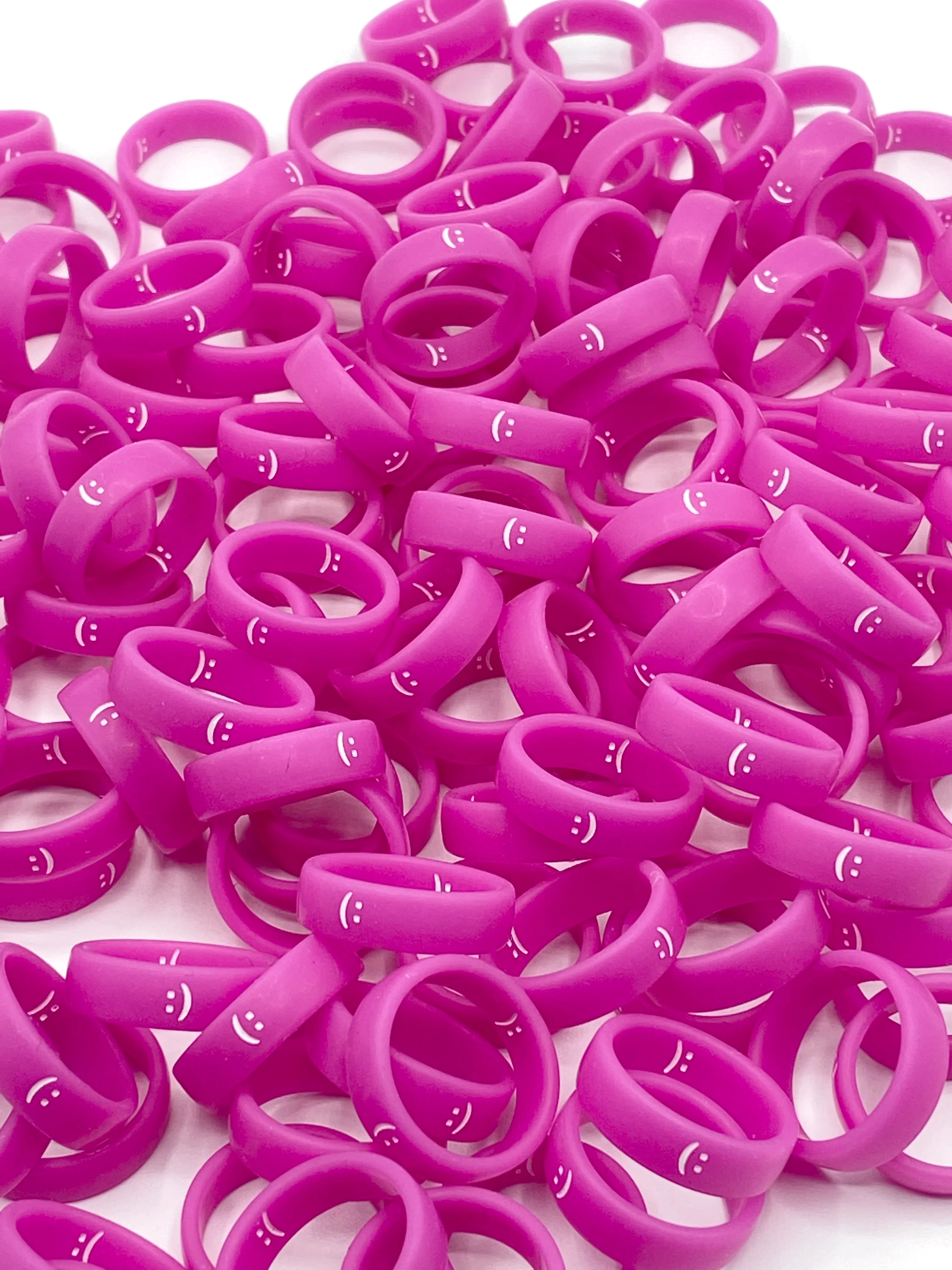 Flip Reversible smile / frown ring magenta - Image 3