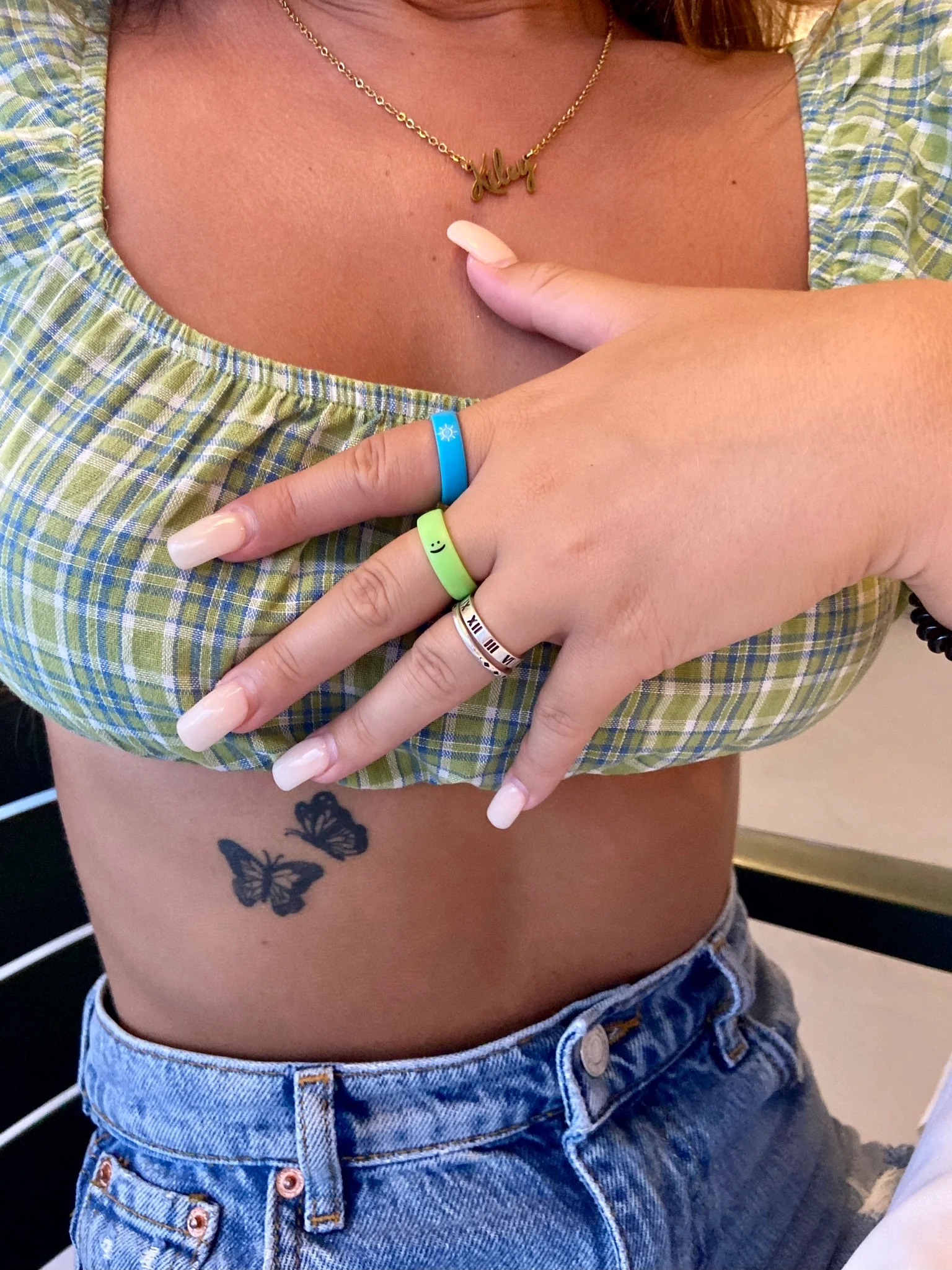 Flip Reversible smile / frown ring neon green - Image 3