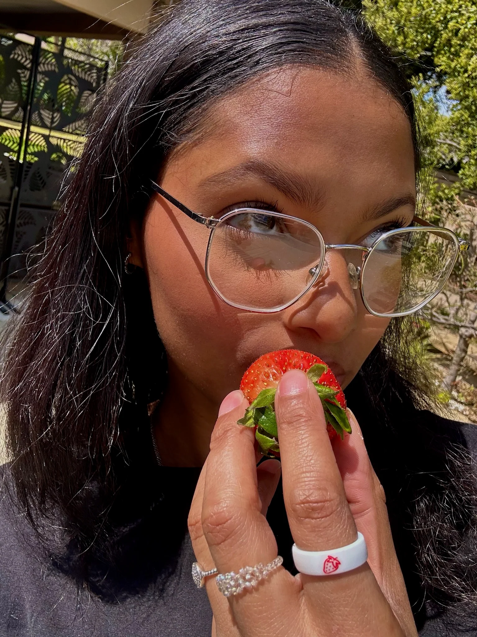 Flip Reversible strawberry / berry sweet ring - Image 10