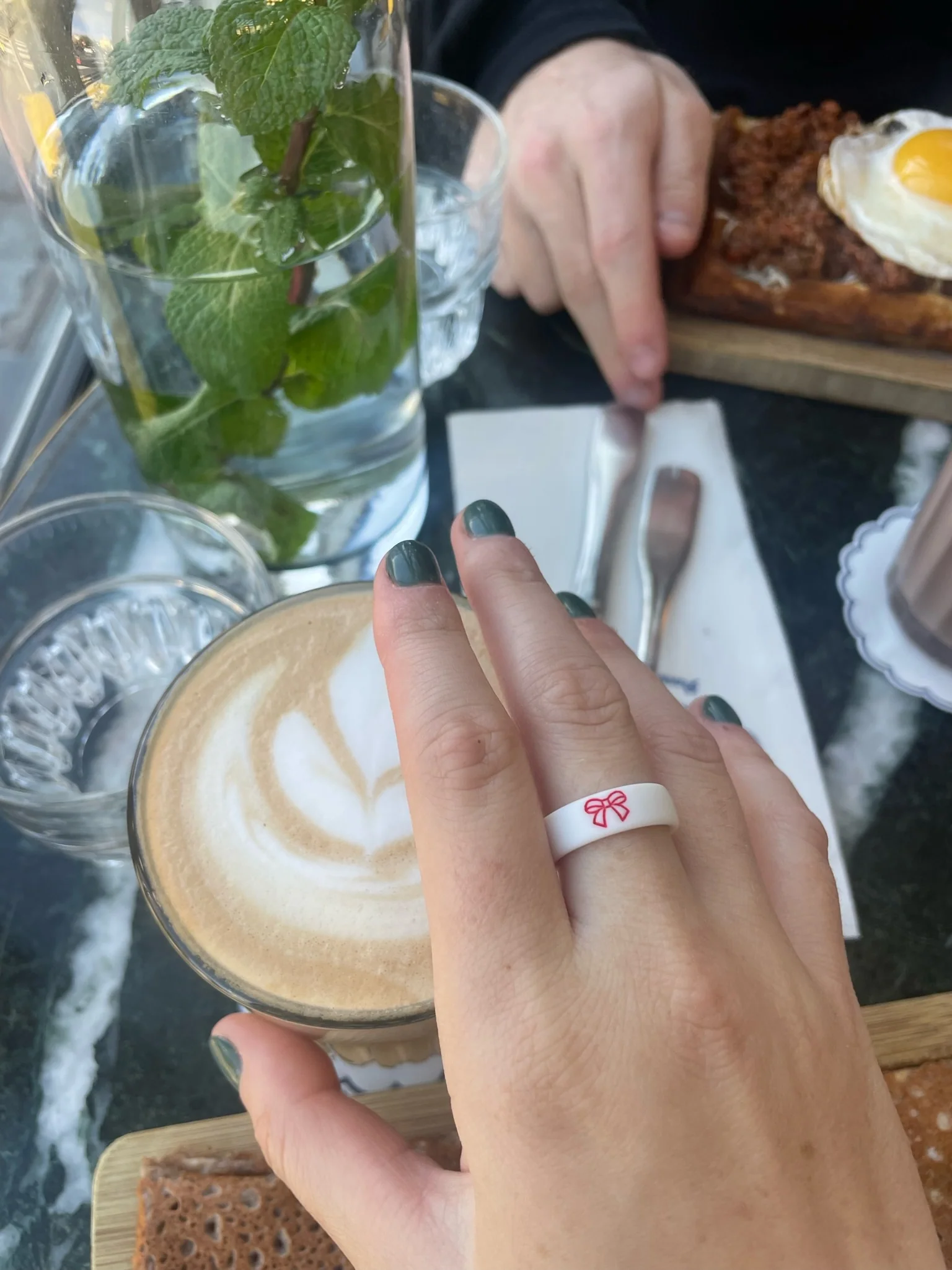 Flip Reversible Bow / FA LA LA ring - Image 12